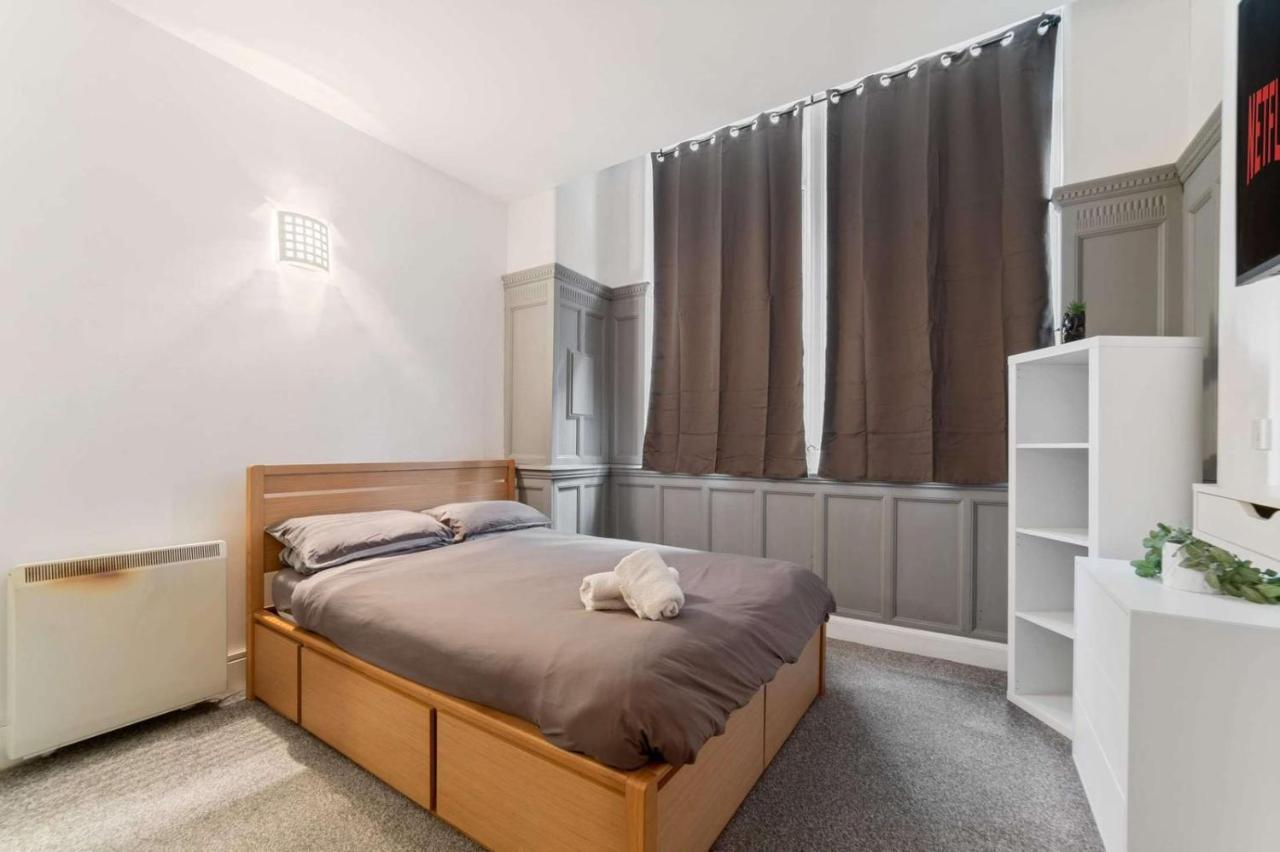 Spacious City Centre Apartment W/ Free Valet Parking Leicester Exterior photo